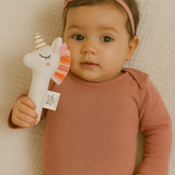 Abracadabra Organic Hand Rattle – Unicorn (White)