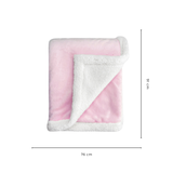 Pink baby blanket measuring 76 x 91 cm, ideal size for infants, newborns, and toddlers.